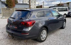 OPEL ASTRA 2011