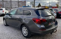 OPEL ASTRA 2011