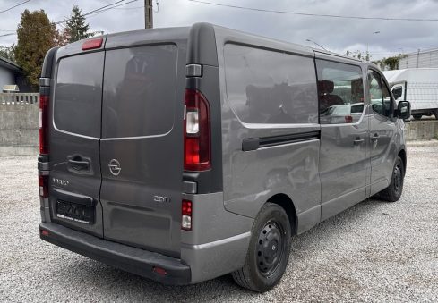 opel vivaro 2016
