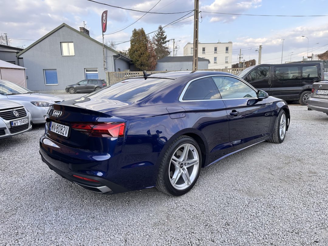 AUDI A5 2022