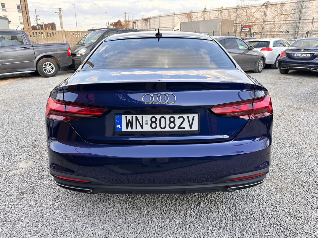 AUDI A5 2022