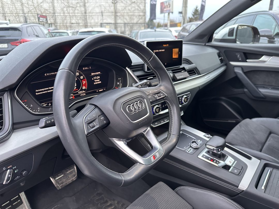 AUDI SQ5 2019