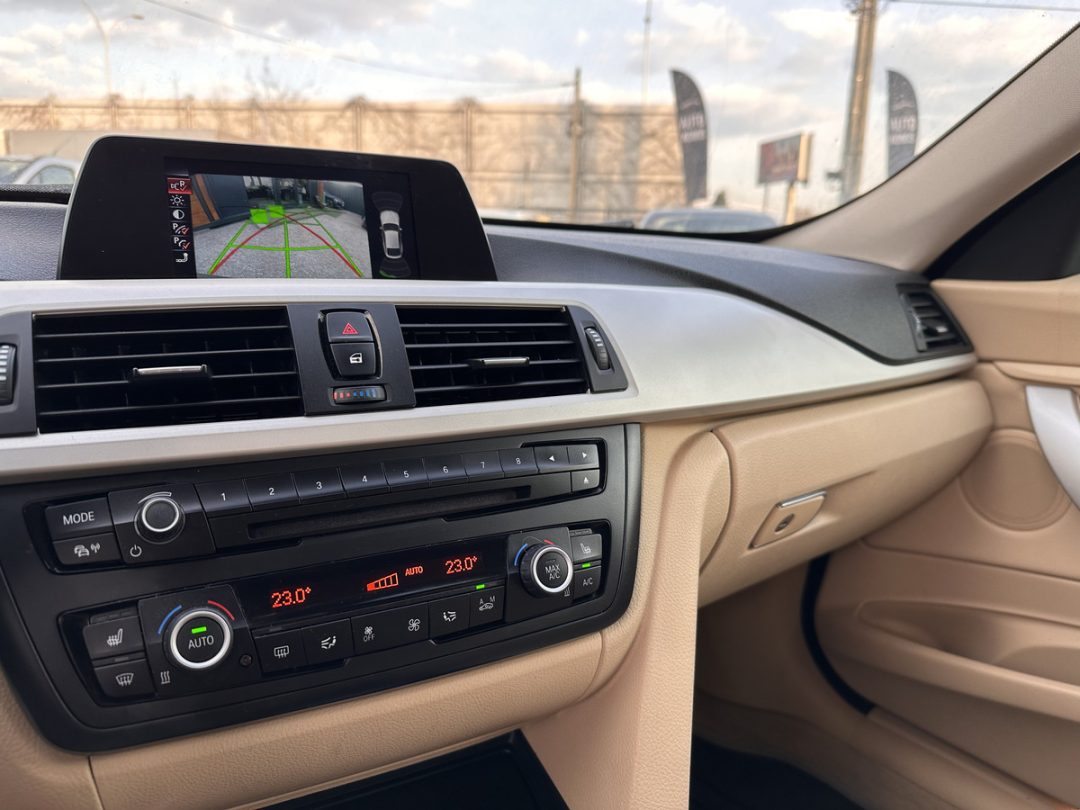 BMW 3 СЕРІЇ 2015
