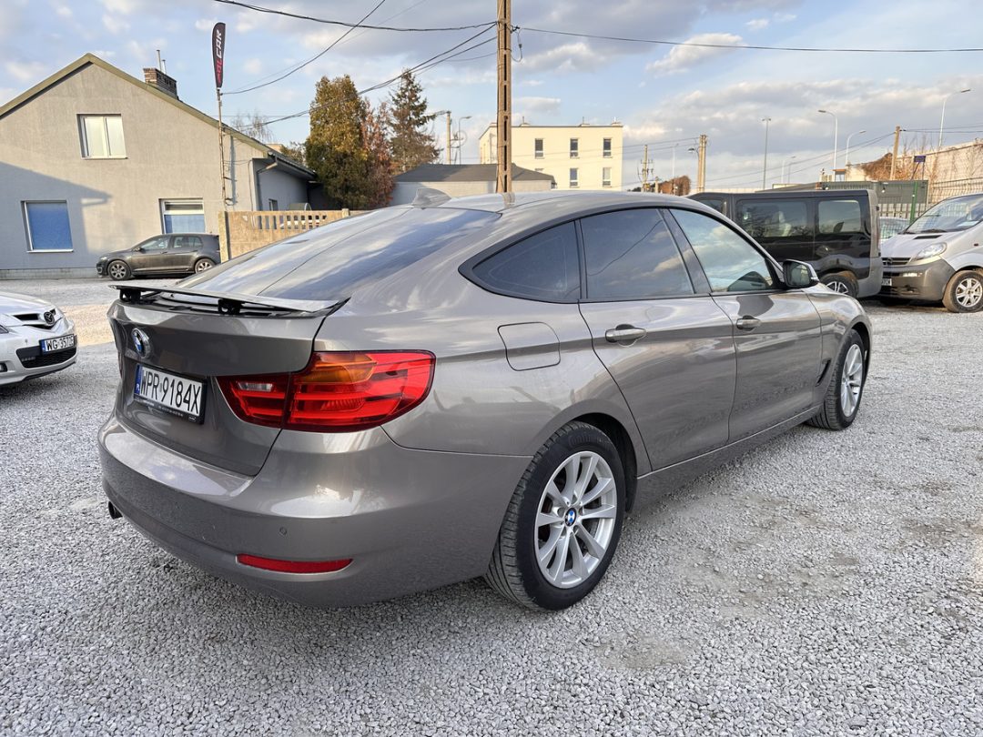 BMW 3 СЕРІЇ 2015