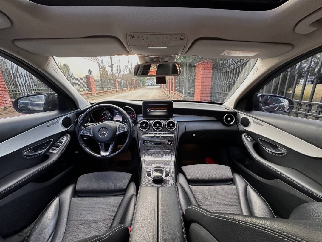 MERCEDES-BENZ C-КЛАСС 2016