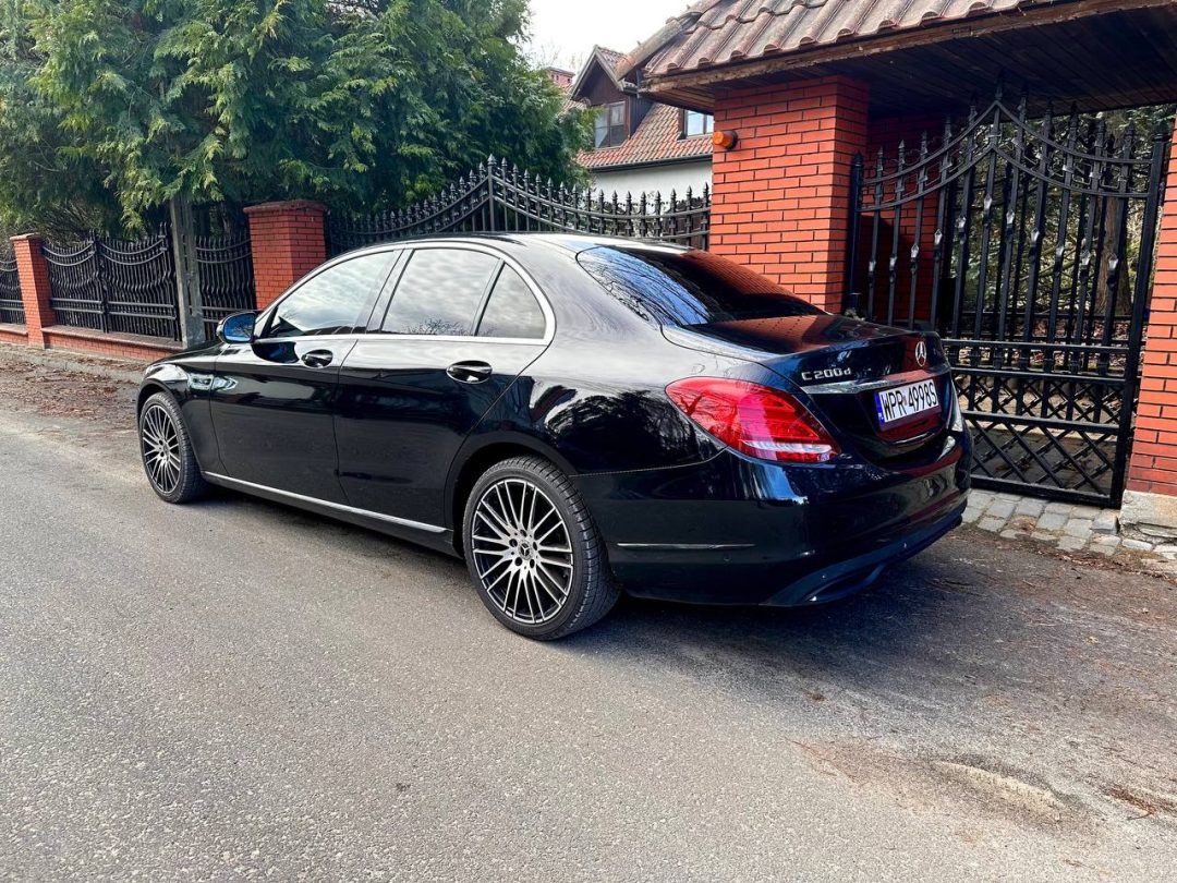MERCEDES-BENZ C-КЛАСС 2016