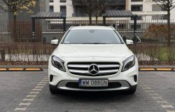MERCEDES-BENZ GLA 2015