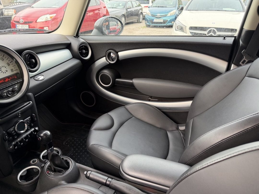 MINI COUPE 2012