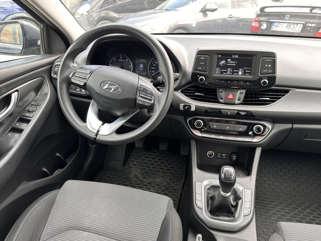 HYUNDAI I30 2017