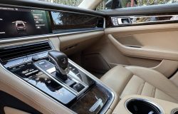 PORSCHE PANAMERA 2018