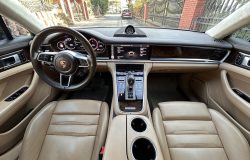 PORSCHE PANAMERA 2018