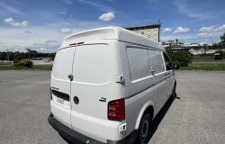 VOLKSWAGEN TRANSPORTER 2018
