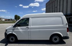 VOLKSWAGEN TRANSPORTER 2018