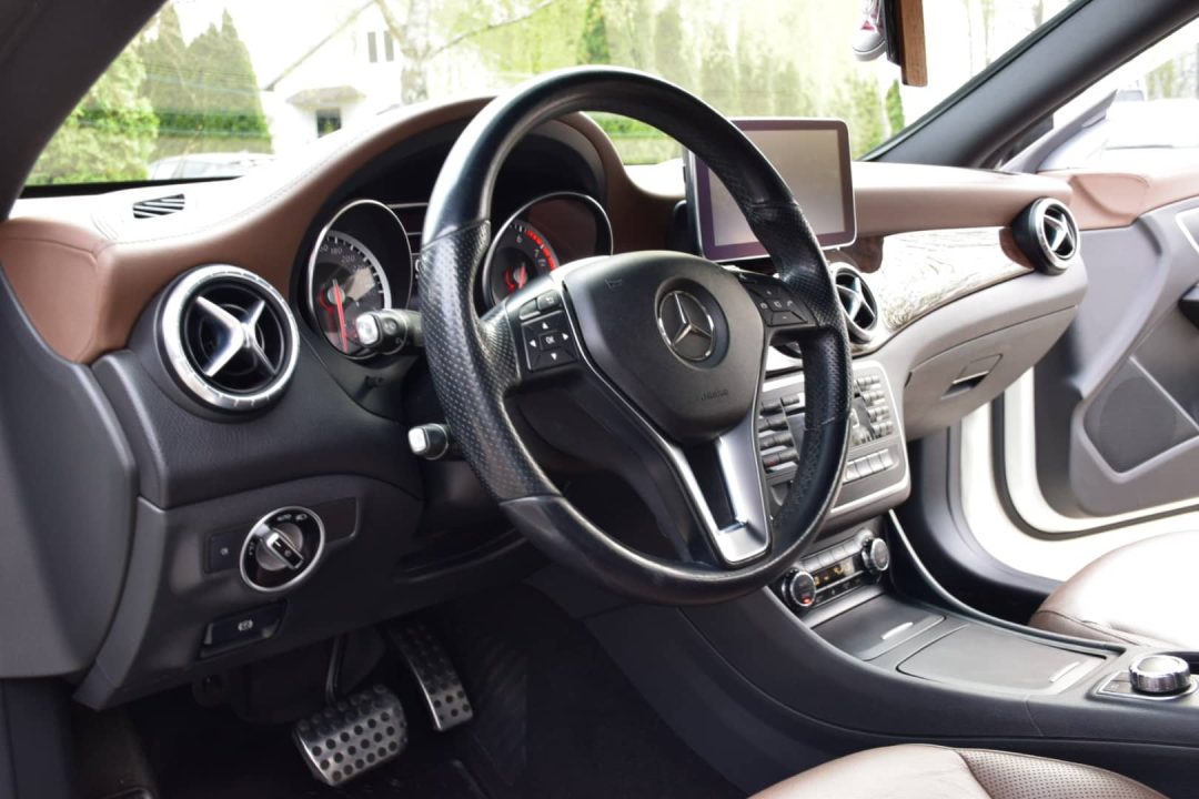 MERCEDES-BENZ CLA 2013
