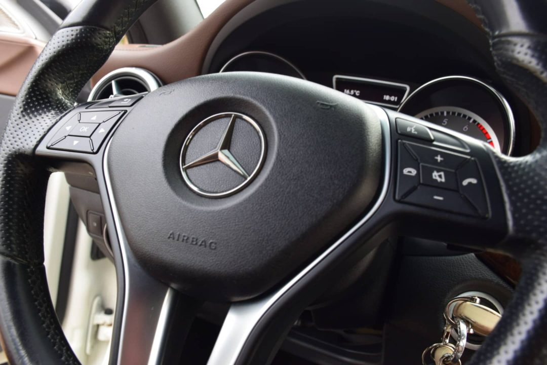 MERCEDES-BENZ CLA 2013