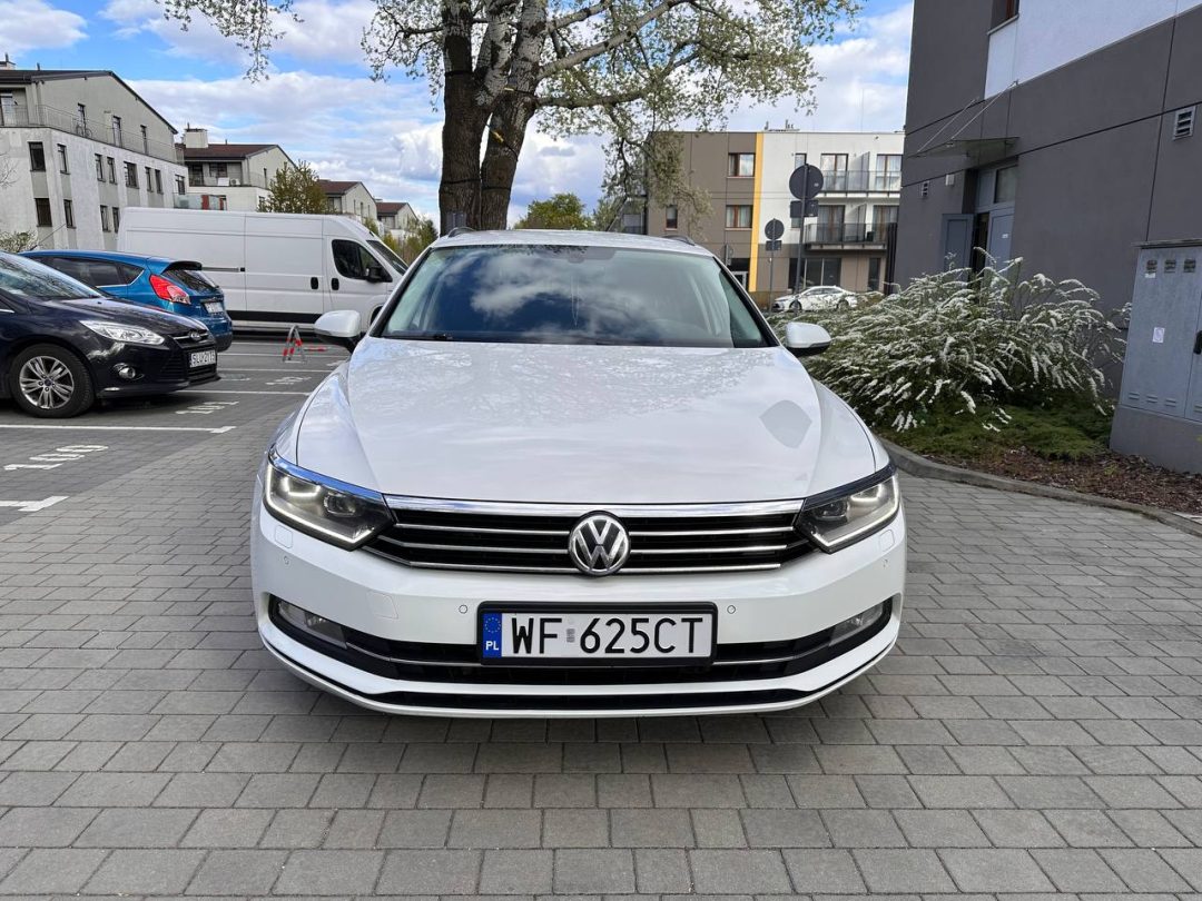 VOLKSWAGEN PASSAT 2019