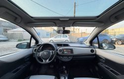 TOYOTA YARIS 2011