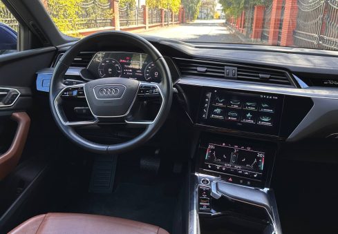 audi e-tron 2022
