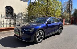 AUDI E-TRON 2022