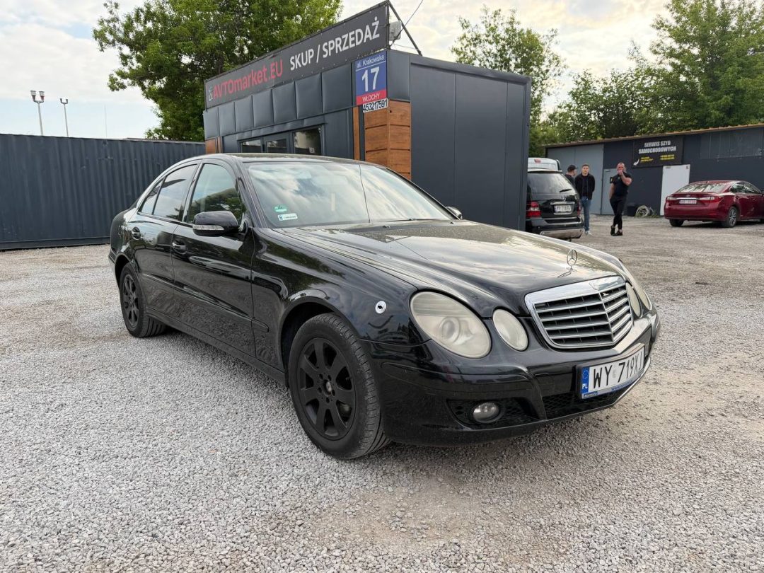 MERCEDES-BENZ E-КЛАСС 2008