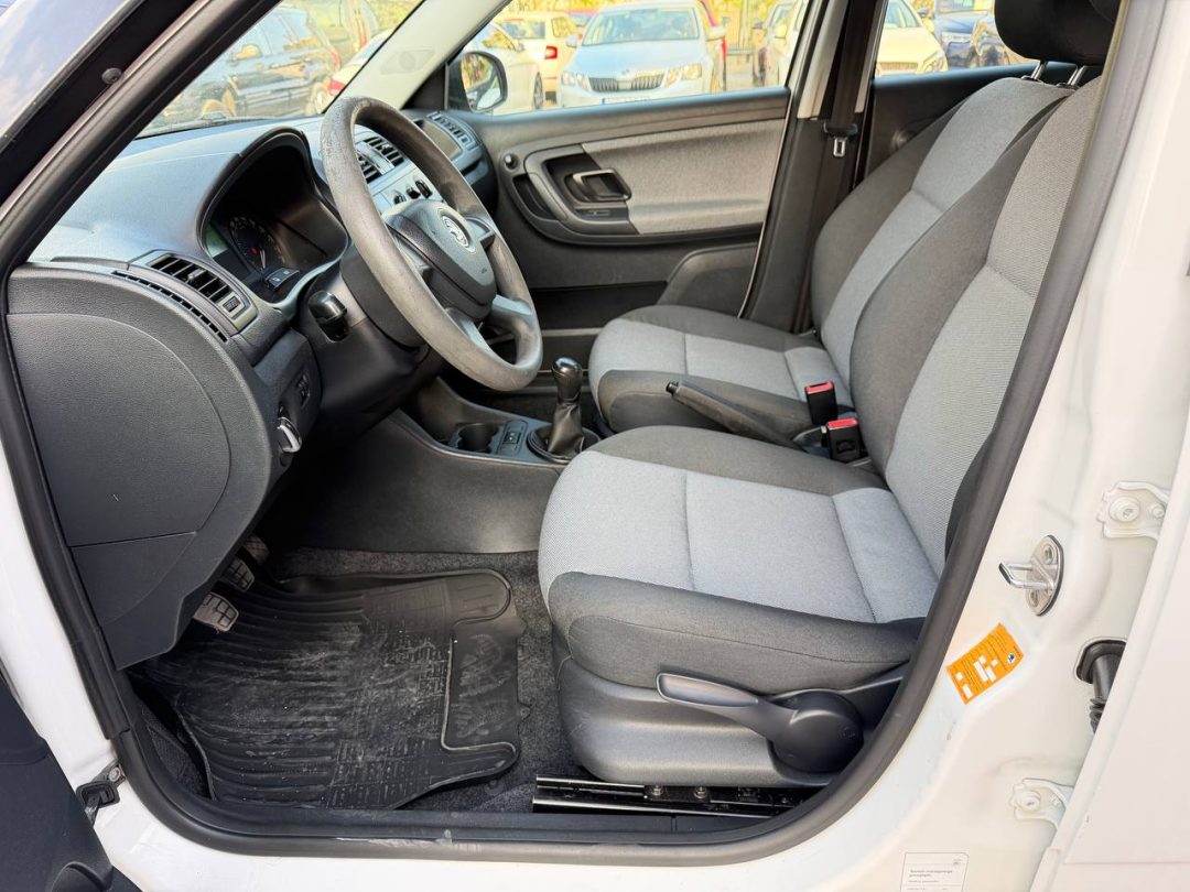 SKODA FABIA 2013