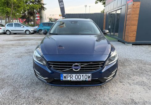 volvo v60 2015