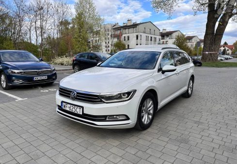 volkswagen passat 2019