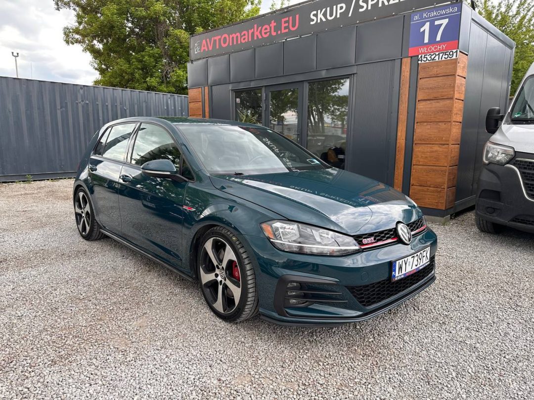 VOLKSWAGEN GOLF GTI 2019
