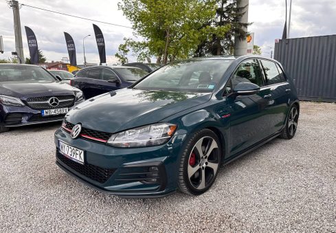 volkswagen golf gti 2019