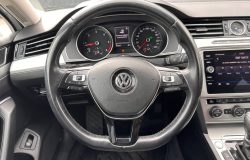 VOLKSWAGEN PASSAT 2019