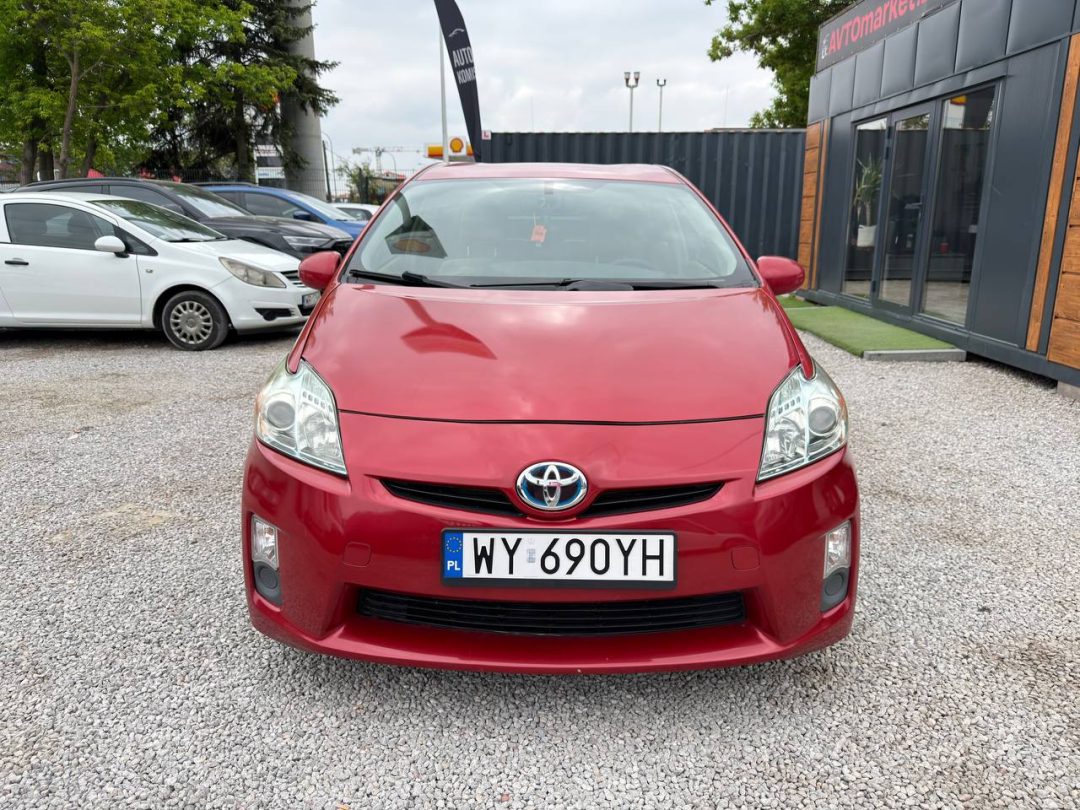 TOYOTA PRIUS 2014
