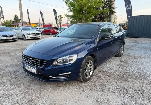 volvo v60 2015