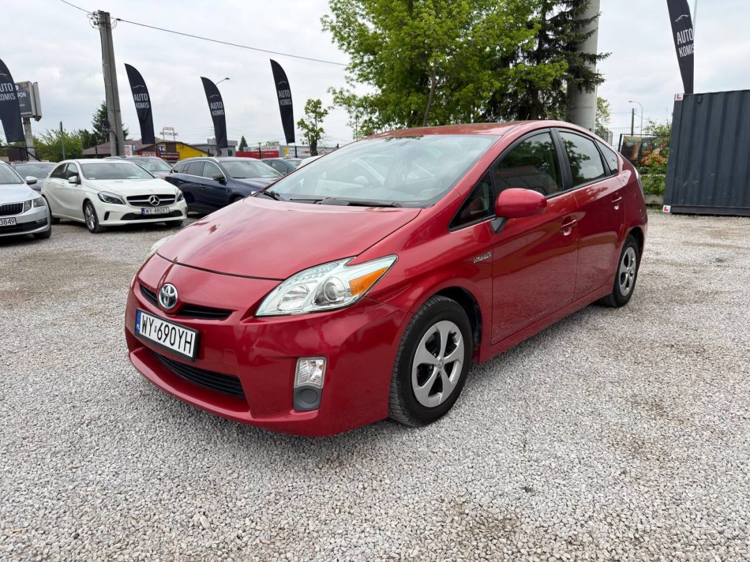TOYOTA PRIUS 2014
