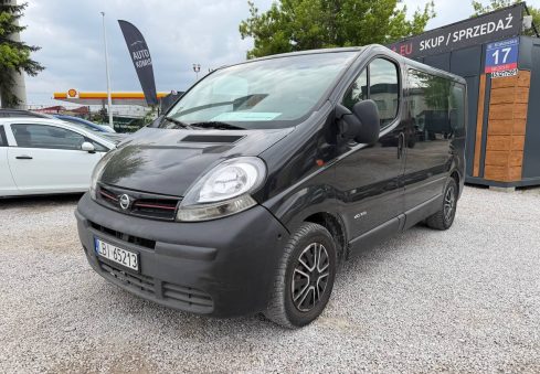 nissan primastar 2004