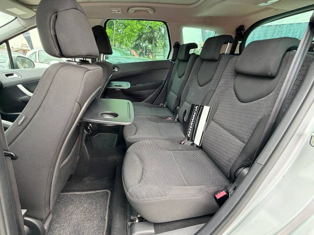 PEUGEOT 2009