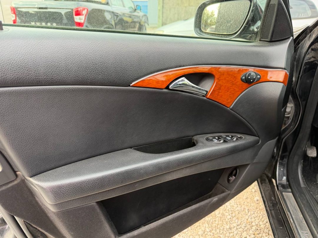 MERCEDES-BENZ E-КЛАСС 2008