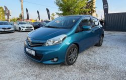 TOYOTA YARIS 2011