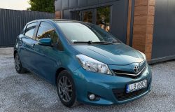 TOYOTA YARIS 2011