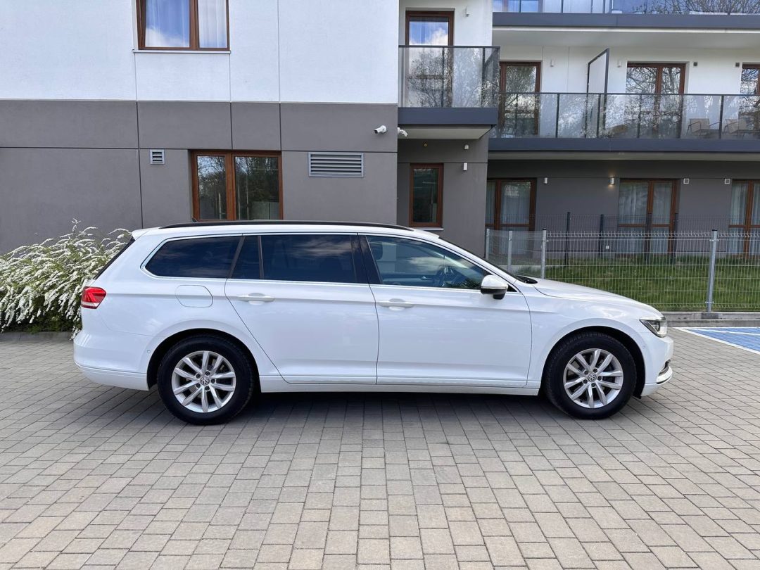 VOLKSWAGEN PASSAT 2019