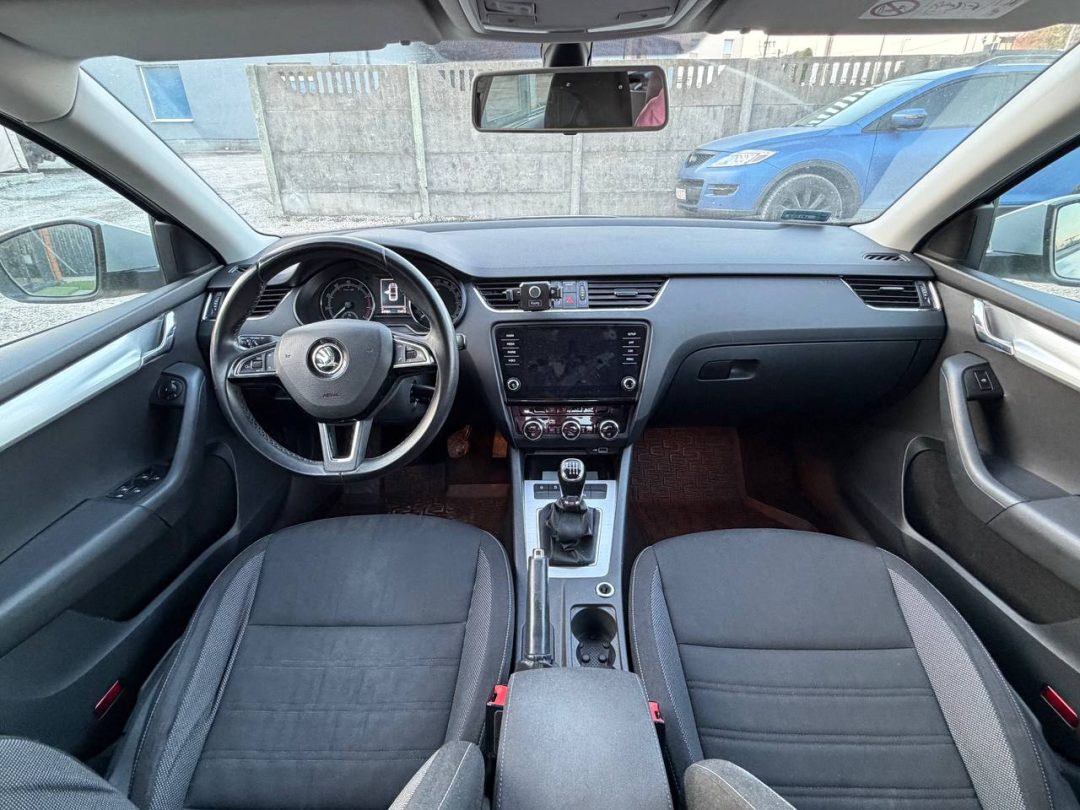 SKODA OCTAVIA 2018