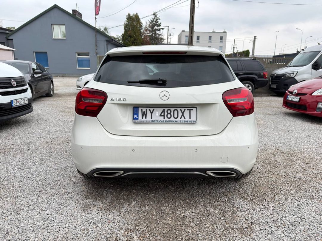 MERCEDES-BENZ A-КЛАСС 2015