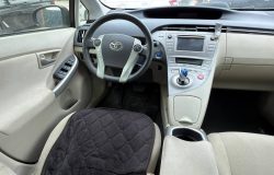 TOYOTA PRIUS 2014