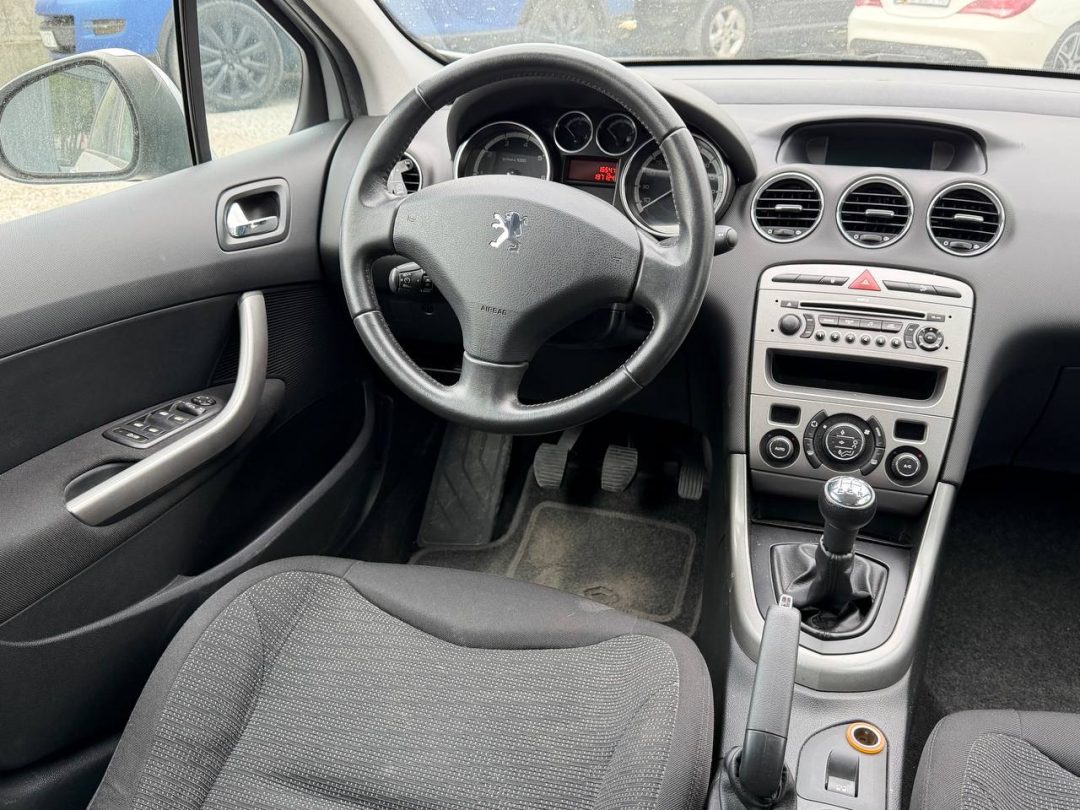PEUGEOT 2009