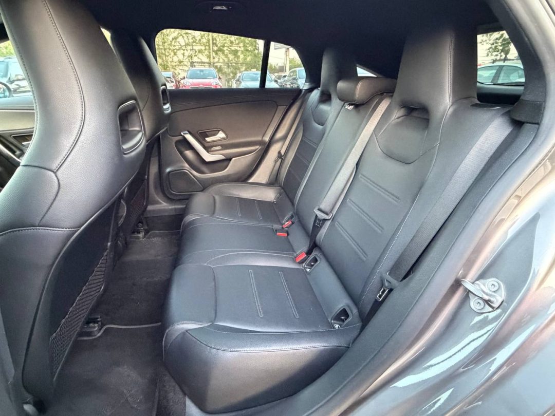 MERCEDES-BENZ CLA 2020