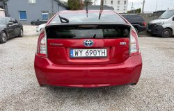 TOYOTA PRIUS 2014
