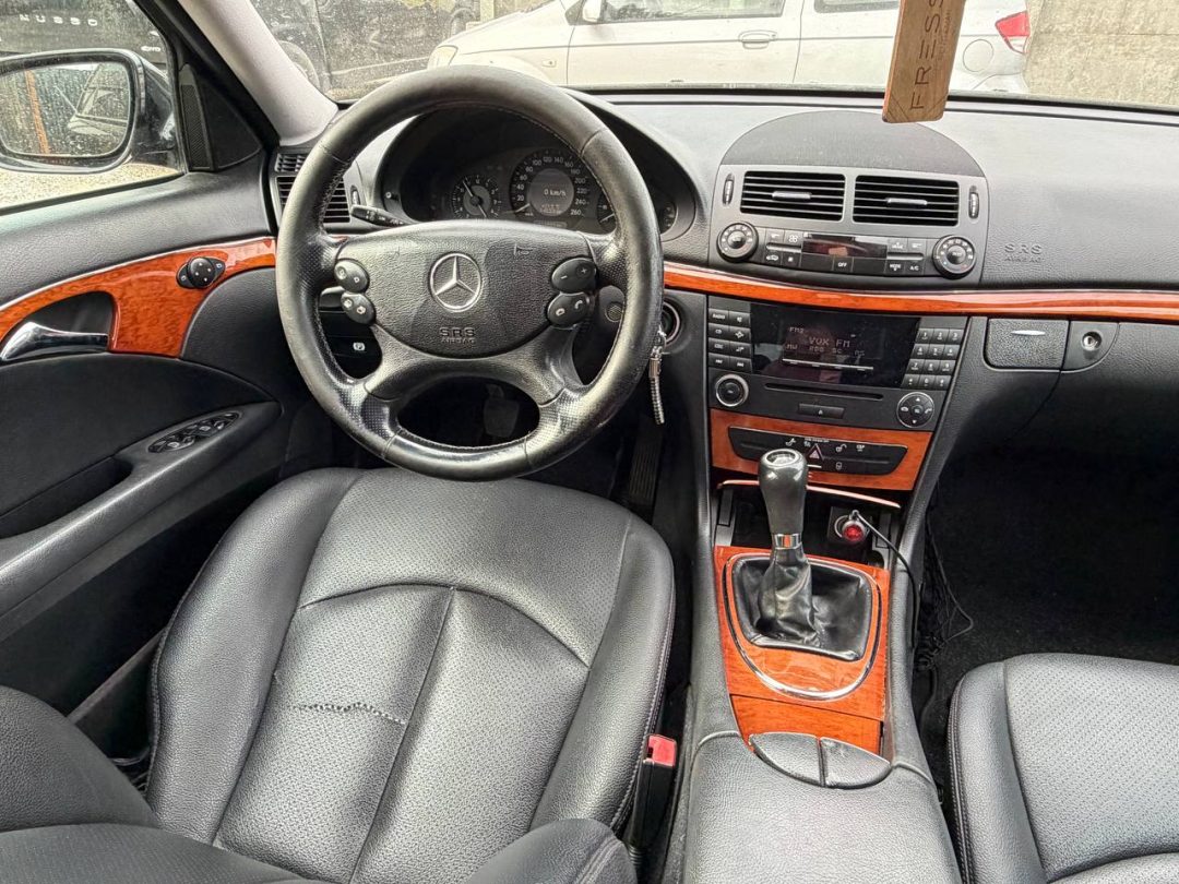 MERCEDES-BENZ E-КЛАСС 2008