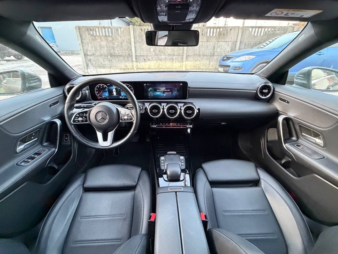 MERCEDES-BENZ CLA 2020