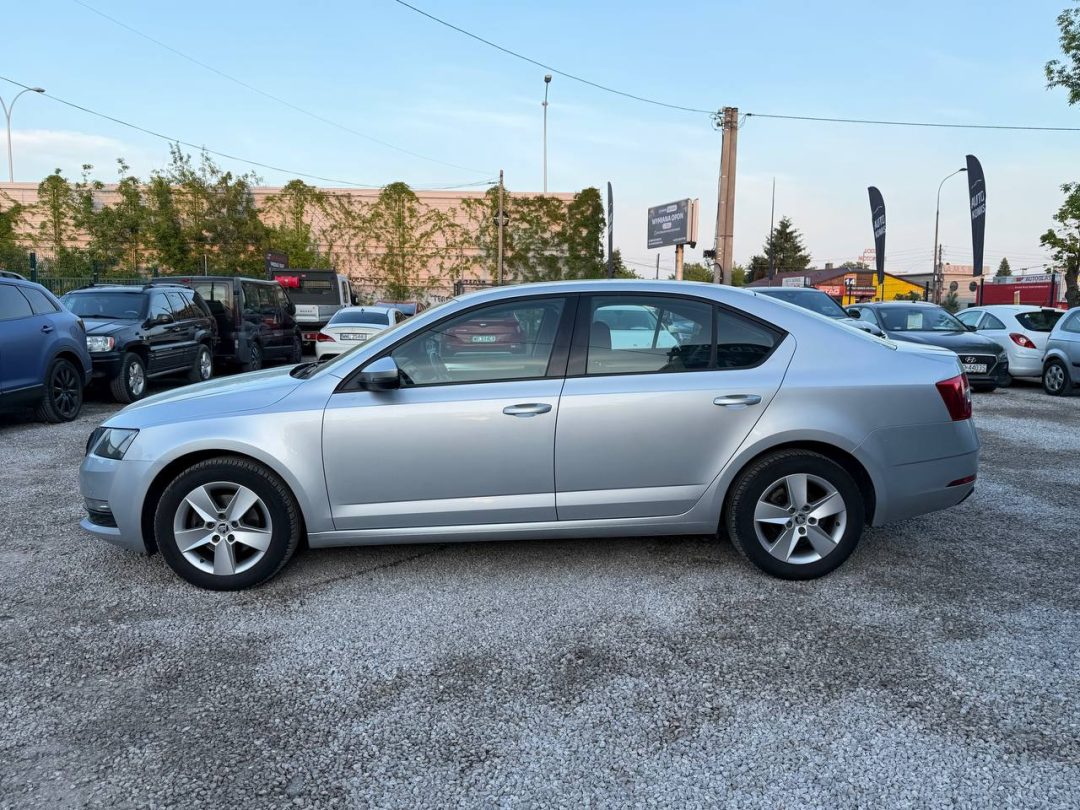 SKODA OCTAVIA 2018