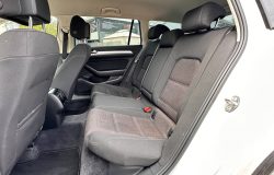 VOLKSWAGEN PASSAT 2019