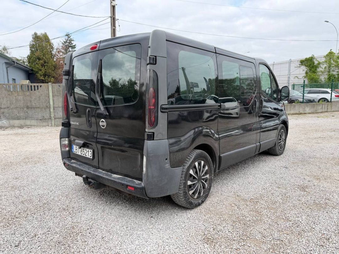 NISSAN PRIMASTAR 2004